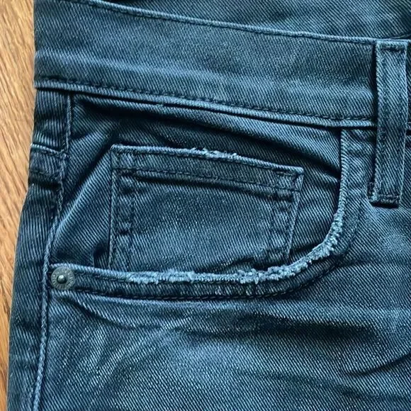 Current/Elliott The High Waist Edgebrook Kick Jean Raw Hem Faded Black Sz 32 - Picture 8 of 11